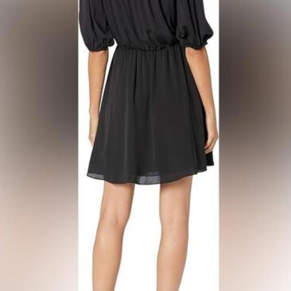 AMANDA UPRICHARD CLASSIC LIYTLE Black dress with Puff Sleeves NWT SIZE 8P - Picture 3 of 10